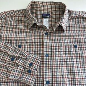 Patagonia‎ Men’s Organic Cotton Plaid Long Sleeve Button Down Large hiking